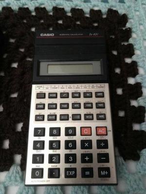 Calculadora Científica Casio FX-82c - $200