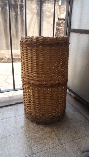 Canasto de mimbre