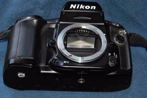 Nikon N90s, tripa electro, Lente Nikkor, Flash Y Filtros