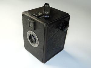 antigua cámara fotos inglesa con rollo bn 36 exp