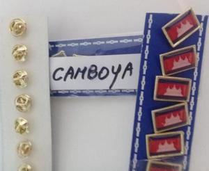 PINS BANDERA CAMBOYA DE 2 CMS