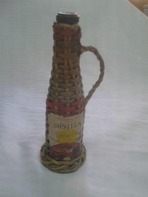botella miniatura mistela maria del carmen