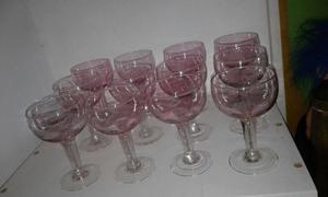 JUEGO DE DOCE COPAS DE CRISTAL ROSADO