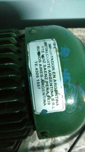Vendo Motor trifásico