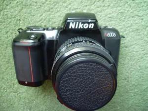 Camara De Fotos Nikon N6006-lente 35-80mm-bolso Tiger