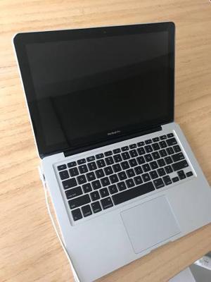 Macbook Pro 13 Mid  Tb - Ram 4 Gb