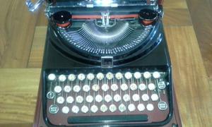 Maquina de escribir olivetti