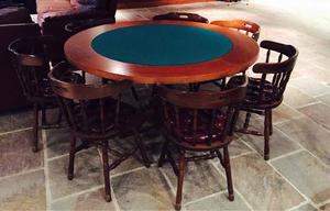 Mesa De Poker Con 7 Sillas Haciendo Juego