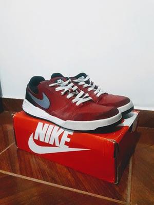 Nike SB rojas