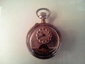 Reloj de bolsillo antiguo