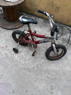 Vendo bicicleta para nene rodado 12 en muy buen estado