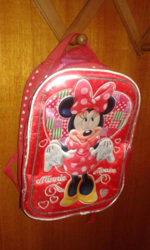 mochila infantil impecable