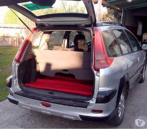 Oportunidad..Vendo peugeot206 escapade