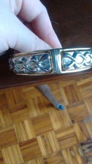 Pulsera Tallada en 2 metales con imán NUEVA