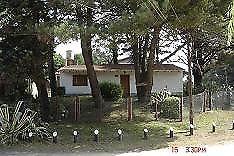 ALQUILO COMODO CHALET CON PARQUE COCHERA Y FONDO CON
