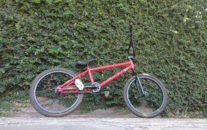 Bicicleta BMX freestyle GLINT rodado 16 profesional!!!