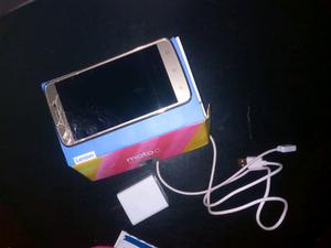 Vendo o permuto Motorola C PLUS