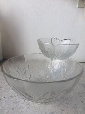 Bowls de vidrio con soporte acero