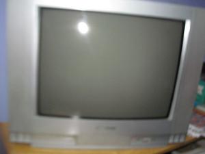 VENTA DE TV COLOR 21 PULG. PHILCO- USADA