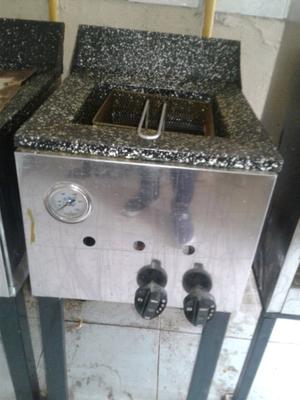 Vendo freidora con 6 meses de uso