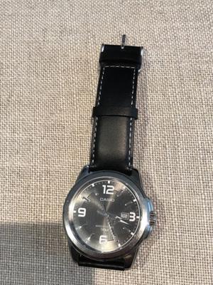 Vendo reloj de cuero hombre