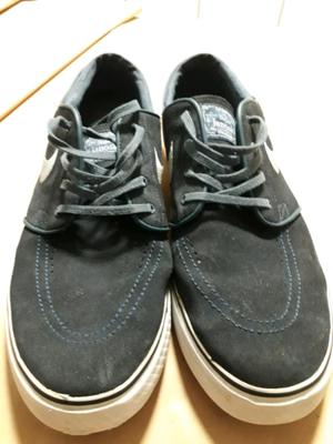 Zapatillas Nike Sb Tipo Gamuza Azul usadas dos veces