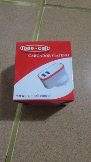 cargador viajero cabezal para dos celulares a la vez