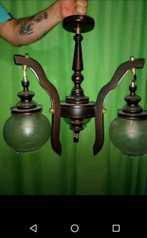 Lámpara vintage usada.