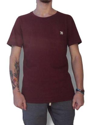 Remera Basic Tee Claret Bear & Bird