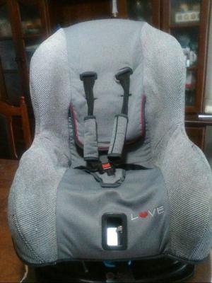 VENDO SILLA PARA BEBE DE HASTA 25 KG PARA AUTO