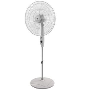 Ventilador De Pie Electrolux Vp24p  W Lhconfort