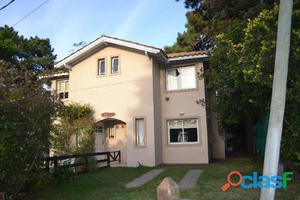 DUPLEX ZONA CENTRO · PINAMAR · 3 AMBIENTES · 2 DORM.