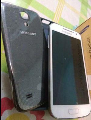 Vendo o permuto Samsung s4 mini con accesorios y caja