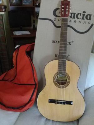 VENDO GUITARRA NUEVA