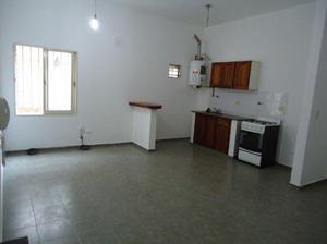 ATENCIÓN INVERSORES!! VENDO EDIFICIO 8 DPTOS, C/ LOCAL Y