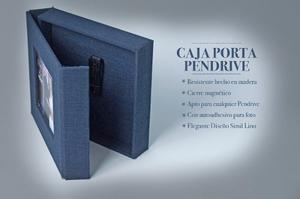 Caja Portapendrive Madera Rígida Tela S/lino Imantada 15x15