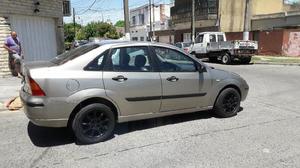 Ford Focus 2007 guia con cuero urgenteee
