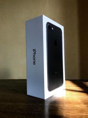 Iphone 7 32 Gb Nuevo En Caja + Vidrios Templados Spigen