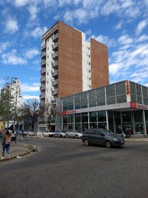 MITRE Y PASCO, UN DORMITORIO, BALCON PLAZA LIBERTAD