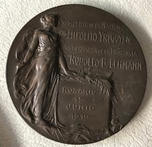 Medalla Facultad de Ciencias Médicas de Rosario.
