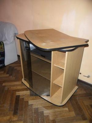 Mesa de TV con base giratoria