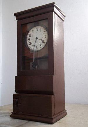Reloj Antiguo De Colección Con Péndulo