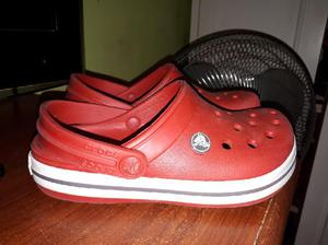 Sandalias Marca Crocs. Nro. 3435