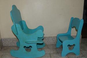 Silla y mecedora infantil de madera