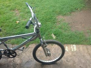 Vendo bicicleta rodado 20 !poco uso!