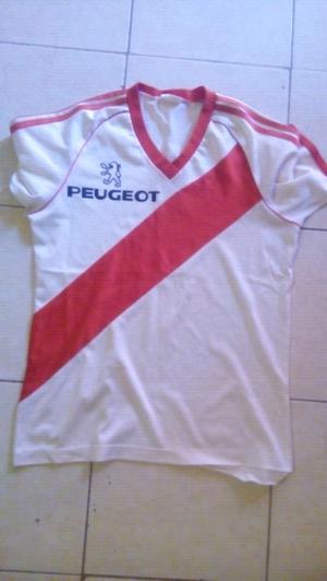 Vendo camisetas de river