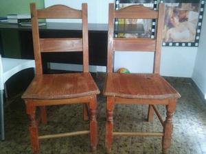 vendo 2 sillas de madera $350 cada una