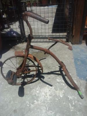 vendo triciclo antiguo