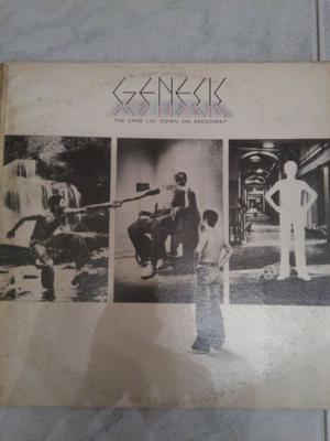 GENESIS-THE LAMB LIES ON BROADWAY