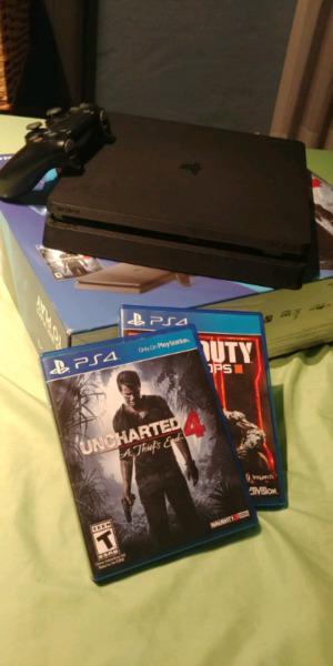 Ps4 slim 1 mes de uso